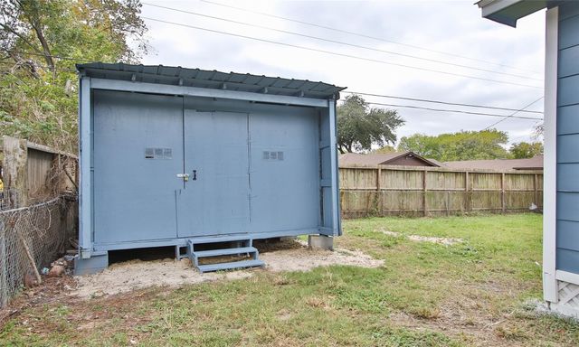 6110 Glen Lee Drive, Humble, TX 77396