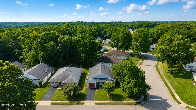 19 Deer Run Lane, Brick, NJ 08724