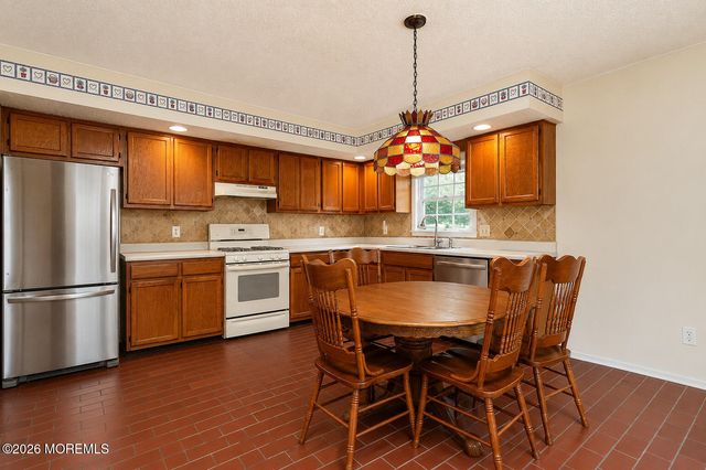 19 Deer Run Lane, Brick, NJ 08724