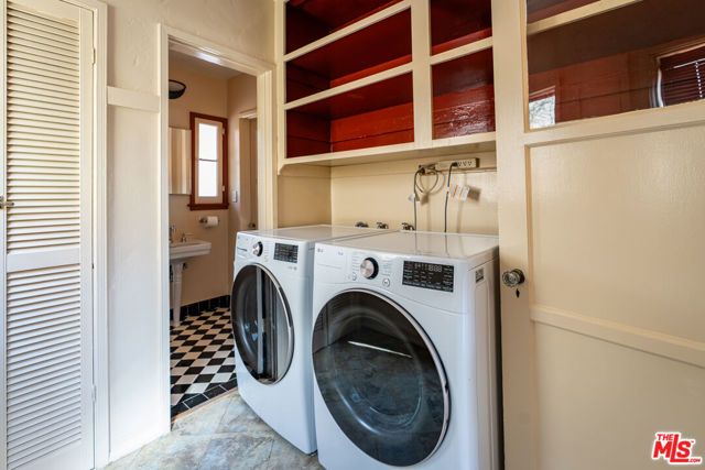2005 Holmby Avenue, Los Angeles, CA 90025