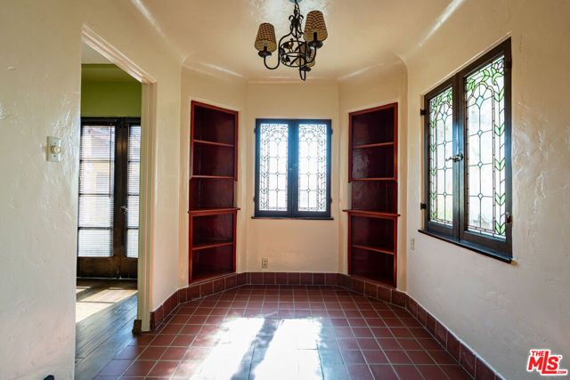2005 Holmby Avenue, Los Angeles, CA 90025