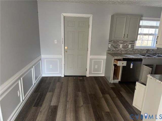 1939 Richmond Ave, Petersburg, VA 23803