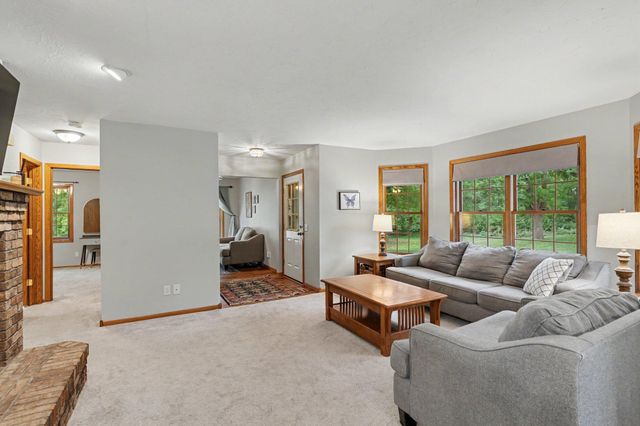 7778 Glenda Court, Apple Valley, MN 55107