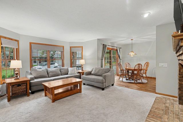 7778 Glenda Court, Apple Valley, MN 55107