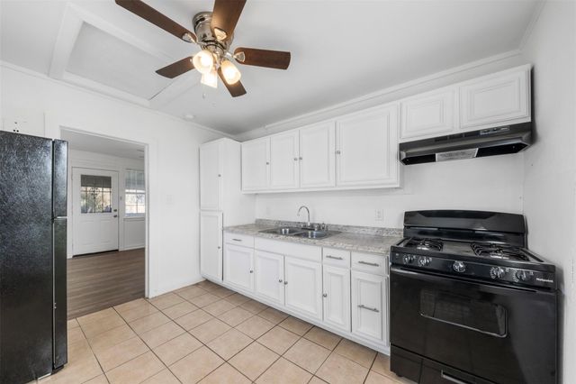 8331 Garland Street, Houston, TX 77017