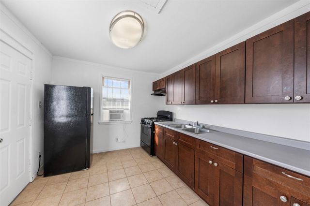 8331 Garland Street, Houston, TX 77017