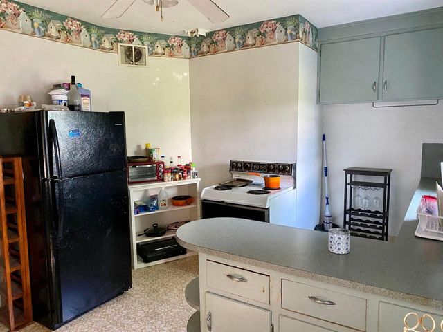 88 Greenbush Street, Manistee, MI 49660