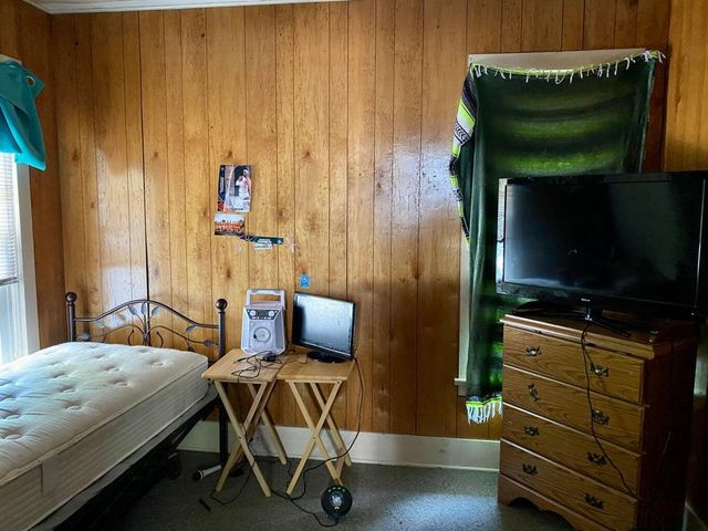 88 Greenbush Street, Manistee, MI 49660