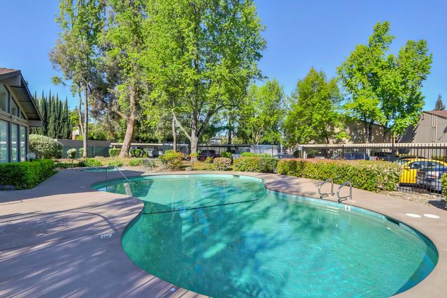 7711 Juan Way, Fair Oaks, CA 95628