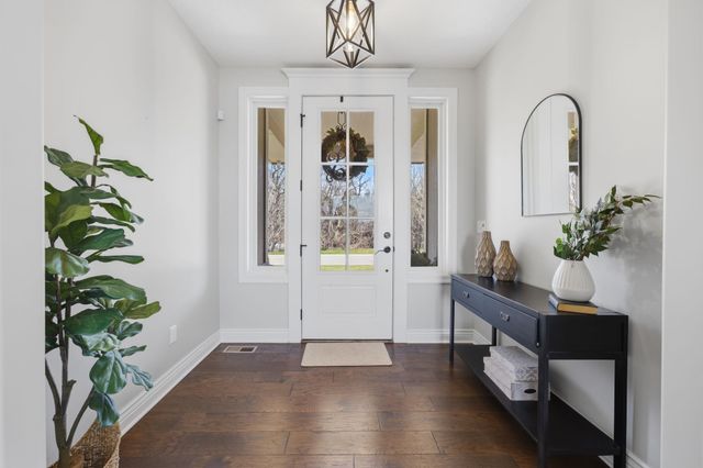 4929 W Wavecrest Cir, Wichita, KS 67205