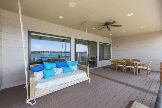 4929 W Wavecrest Cir, Wichita, KS 67205