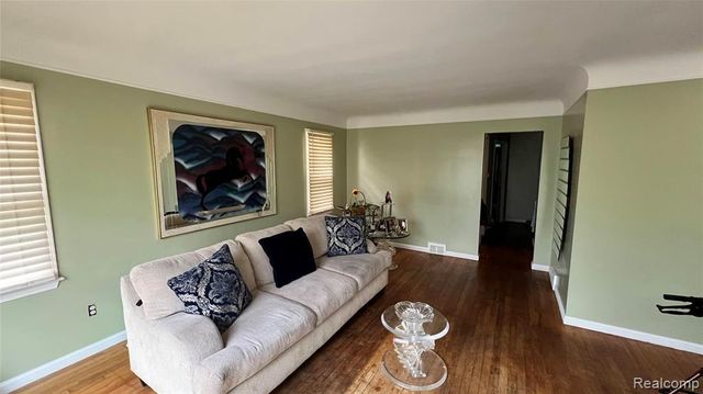 20236 Spencer Street, Detroit, MI 48234