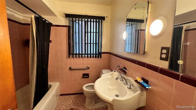 20236 Spencer Street, Detroit, MI 48234