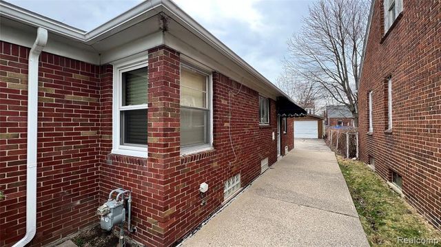 20236 Spencer Street, Detroit, MI 48234