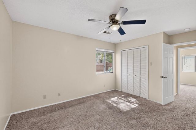 4832 Platinum Loop NE, Rio Rancho, NM 87124