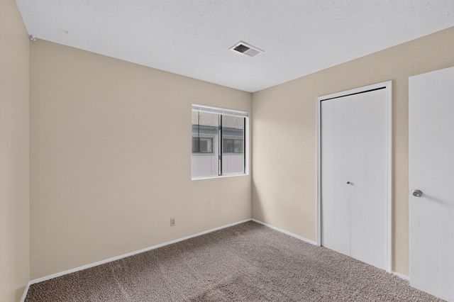 4832 Platinum Loop NE, Rio Rancho, NM 87124