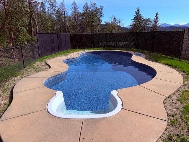 7774 Riverbanks Road, Grants Pass, OR 97527