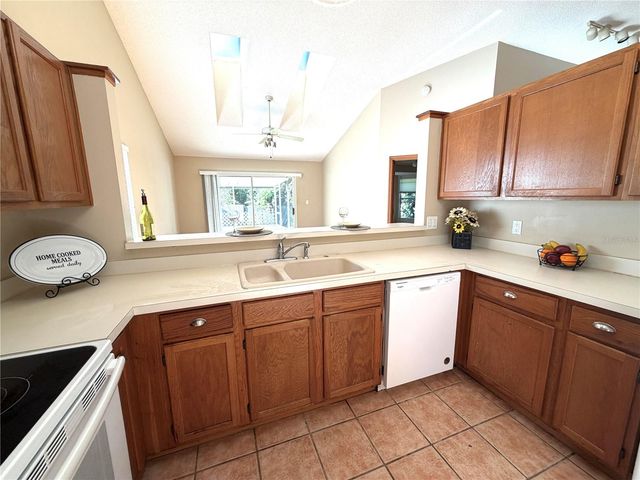 533 REMINGTON OAK DRIVE, Lake Mary, FL 32746