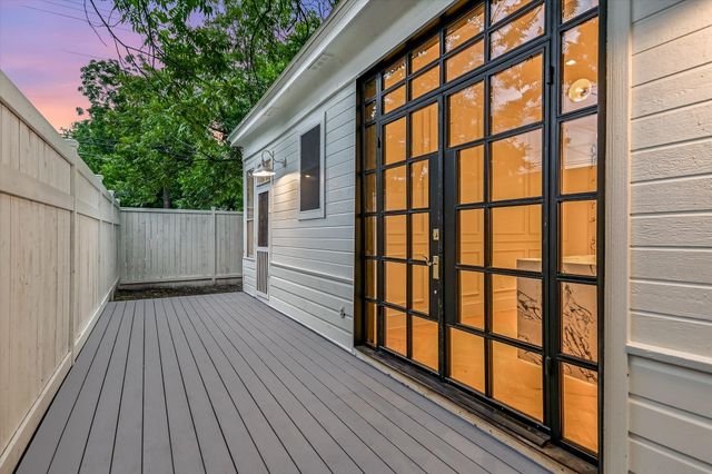 1711 Eva ST, Austin, TX 78704