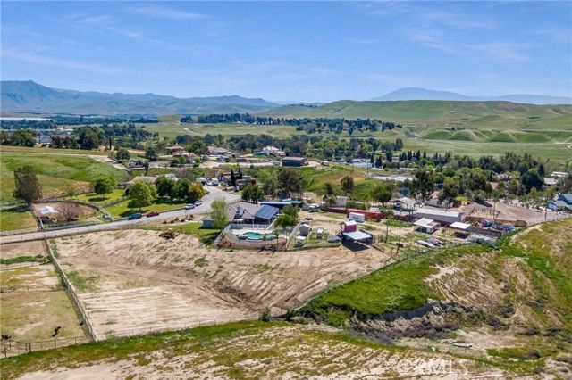 6728 Susan Street, Bakersfield, CA 93308