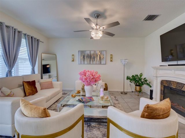 11244 AMBER RIDGE DRIVE, Zellwood, FL 32798