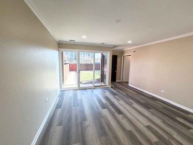 2817 S Michigan Avenue A, Chicago, IL 60616