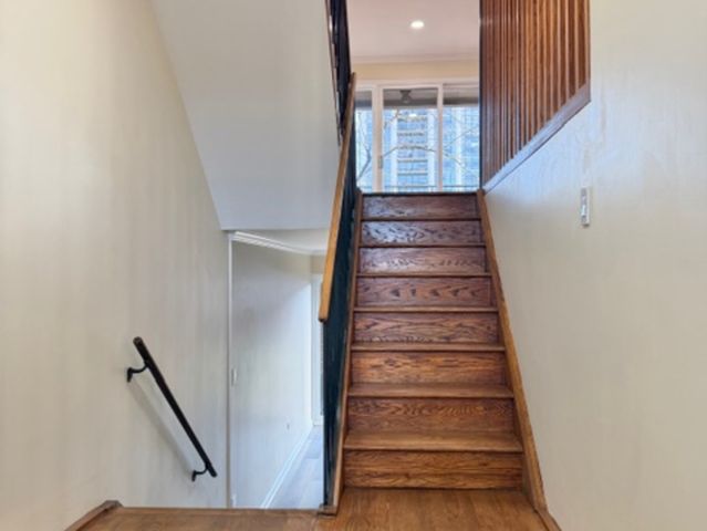 2817 S Michigan Avenue A, Chicago, IL 60616