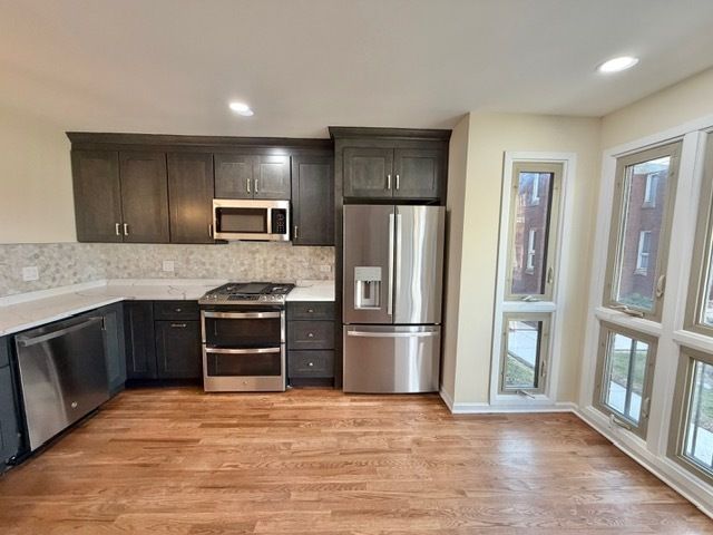 2817 S Michigan Avenue A, Chicago, IL 60616