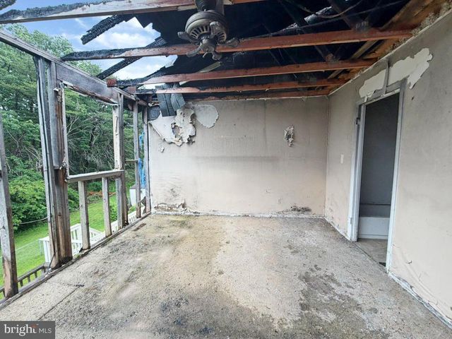2039 WINTERGREEN PL, Rosedale, MD 21237