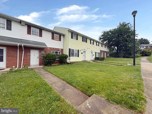 2039 WINTERGREEN PL, Rosedale, MD 21237