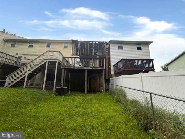 2039 WINTERGREEN PL, Rosedale, MD 21237