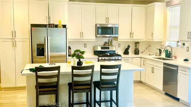 10260 Torrey Court, Hesperia, CA 92345