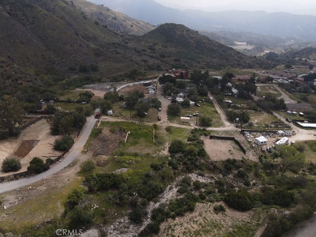 14003 Quarry Road, Sylmar, CA 91342