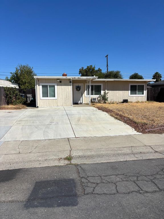 6043 Jansen Drive, Sacramento, CA 95824