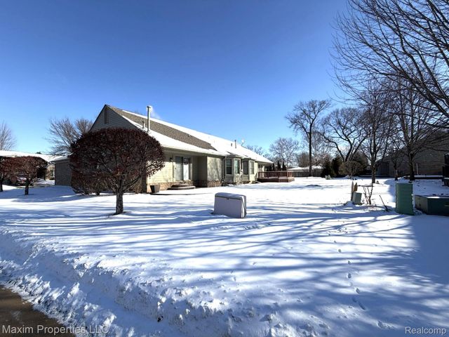 4460 Spruce Court 135, Warren, MI 48092