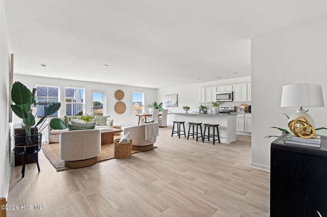 900 Plymouth Road, Southport, NC 28461