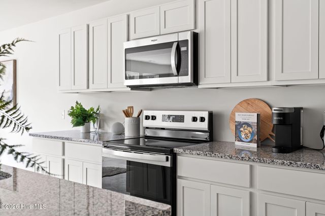 900 Plymouth Road, Southport, NC 28461