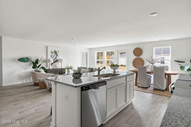 900 Plymouth Road, Southport, NC 28461