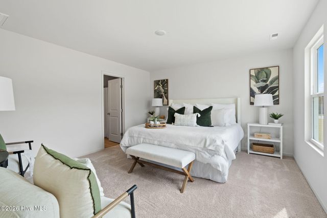 900 Plymouth Road, Southport, NC 28461