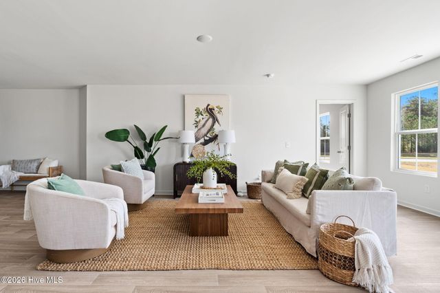 900 Plymouth Road, Southport, NC 28461