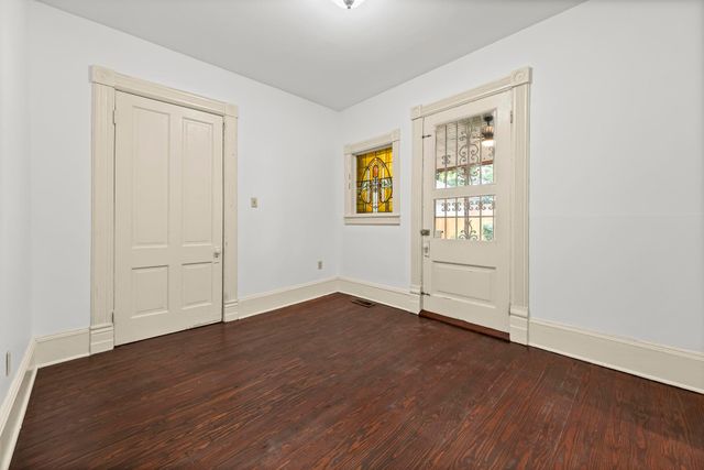 1808 LINDEN AVE, Memphis, TN 38104