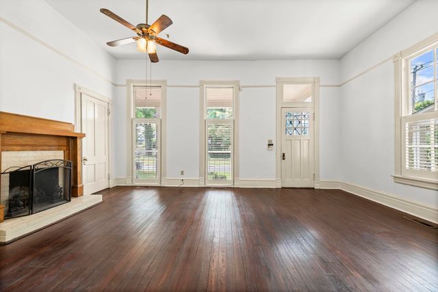 1808 LINDEN AVE, Memphis, TN 38104