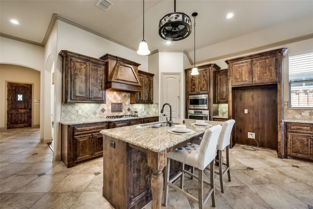 5513 Green Moss Hill, Mckinney, TX 75071