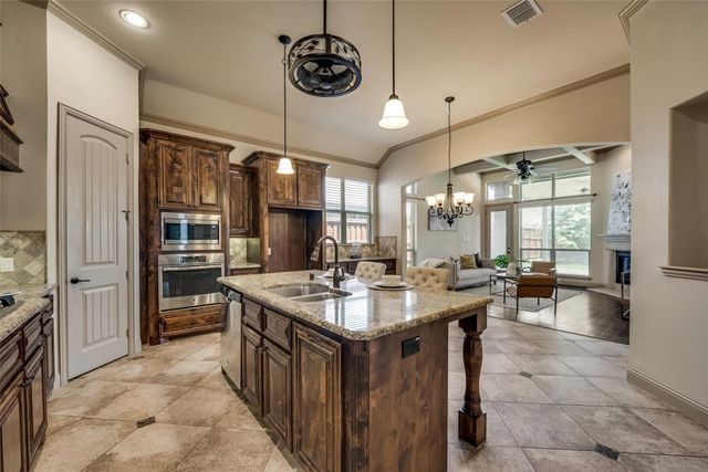 5513 Green Moss Hill, Mckinney, TX 75071