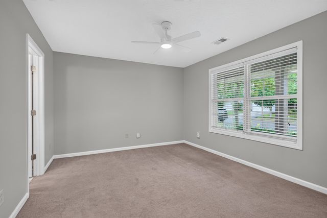 544 Hadlow Street, Lexington, KY 40503