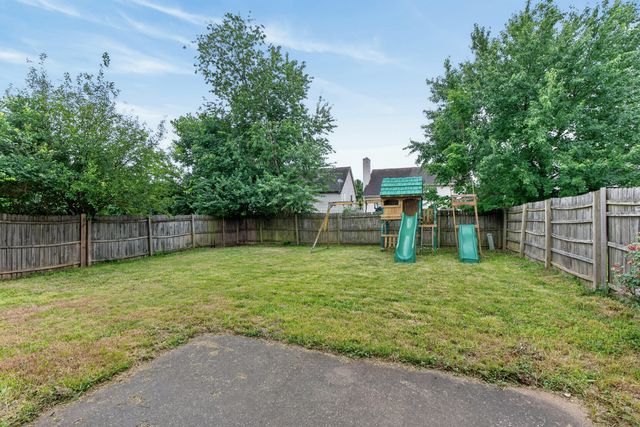 544 Hadlow Street, Lexington, KY 40503