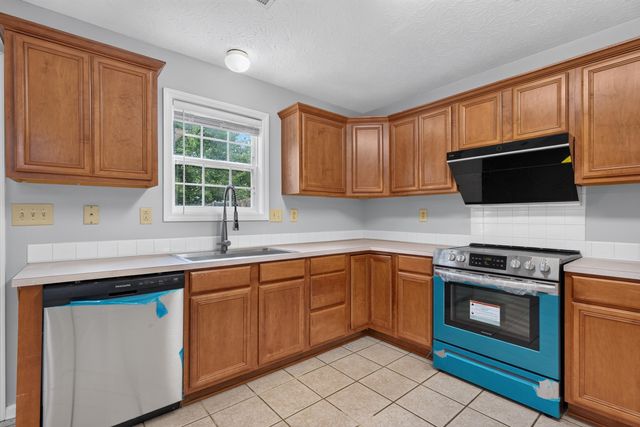544 Hadlow Street, Lexington, KY 40503