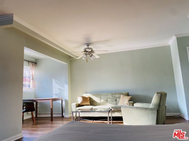 446 San Vicente Boulevard 107, Santa Monica, CA 90402