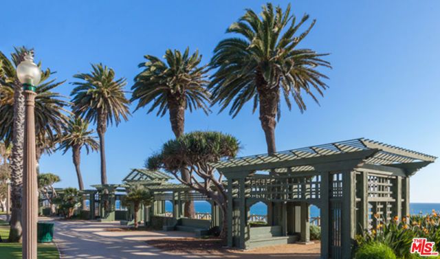 446 San Vicente Boulevard 107, Santa Monica, CA 90402