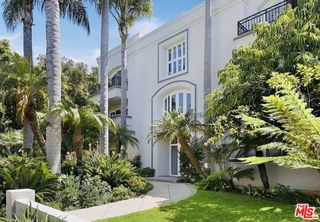 446 San Vicente Boulevard 107, Santa Monica, CA 90402